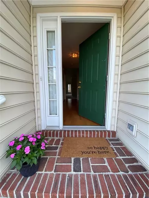 105 Hadlock Ct, Williamsburg, VA 23185 photo 3