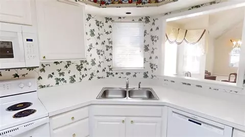 105 Hadlock Ct, Williamsburg, VA 23185 photo 25