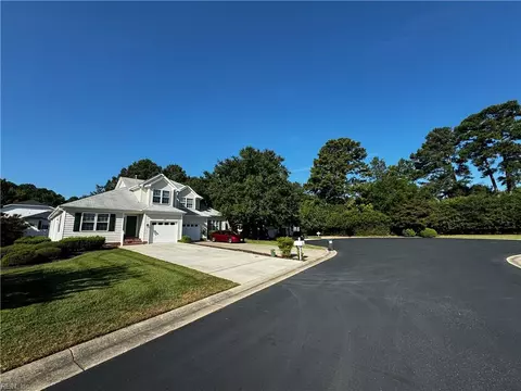 105 Hadlock Ct, Williamsburg, VA 23185 photo 2