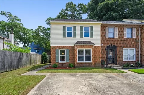 526 Lake Havasu Dr, Virginia Beach, VA 23454