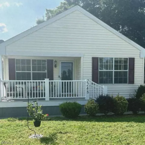 2248 Vicker Ave, Chesapeake, VA 23324