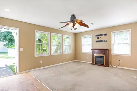5801 Bertrand St, Portsmouth, VA 23703