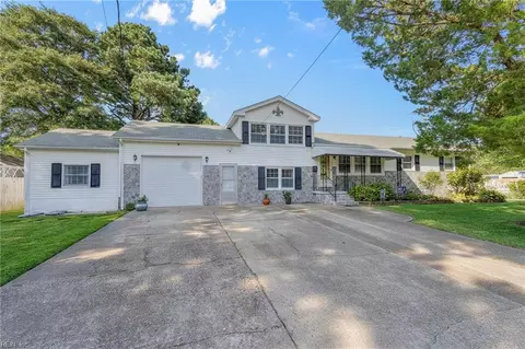 2900 Pinewood Dr, Virginia Beach, VA 23452
