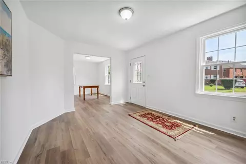 3803 Stratford Rd, Hampton, VA 23669 photo 3