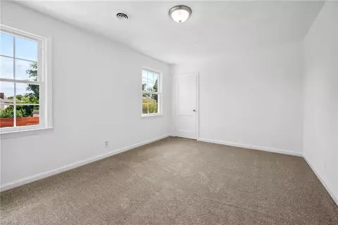 3803 Stratford Rd, Hampton, VA 23669 photo 12