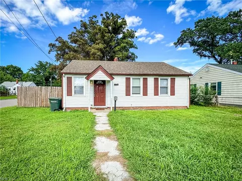 640 Homestead Ave, Hampton, VA 23661