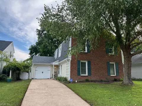 2122 Logans Mill Trl, Chesapeake, VA 23320