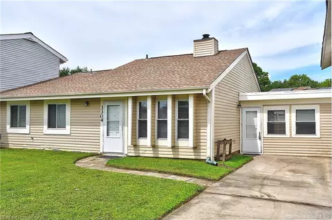 3304 Turtle Rock Dr, Virginia Beach, VA 23452