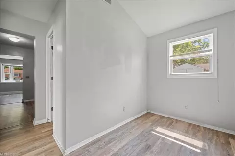 Entry Way - 76 Longwood Dr, Hampton, VA 23669 photo 2 of 2