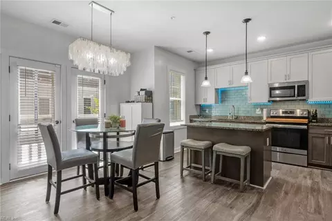 7922 Shore Dr #204, Norfolk, VA 23518