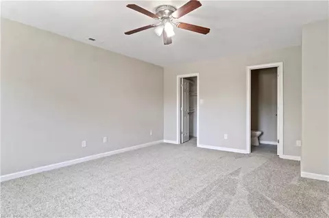 Bedroom - 410 Atlantic Ave #A, Hampton, VA 23664 photo 2 of 5