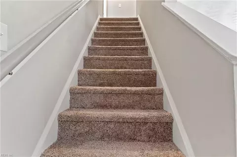 Entry Way - 410 Atlantic Ave #A, Hampton, VA 23664 photo 1 of 1