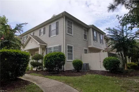 1431 Hambledon Loop, Chesapeake, VA 23320
