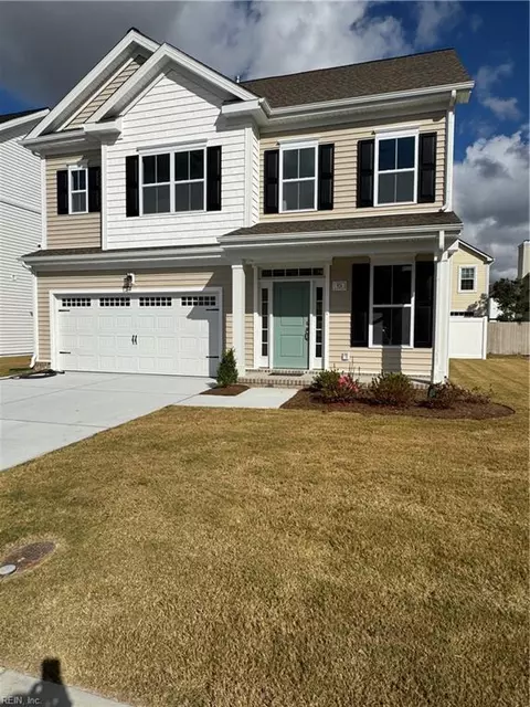 924 Cooper Ln, Chesapeake, VA 23320