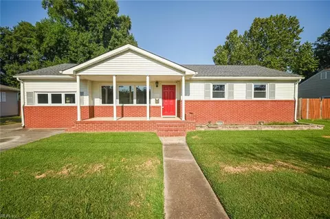 8020 Wedgewood Dr, Norfolk, VA 23518