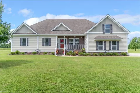 106 Snowden Crossing Dr, Moyock, NC 27958
