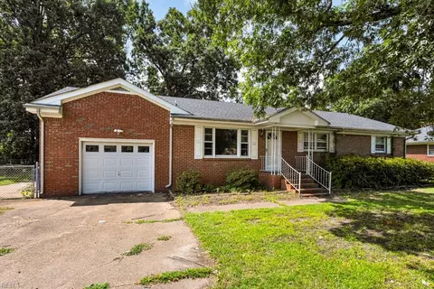 4641 W Norfolk Rd, Portsmouth, VA 23703