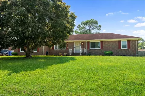 2609 N Nansemond Dr, Suffolk, VA 23435