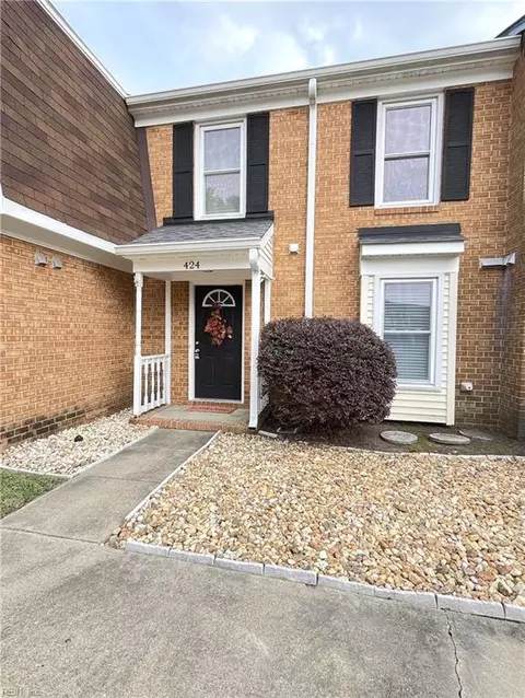 424 Rennie Ct, Virginia Beach, VA 23454