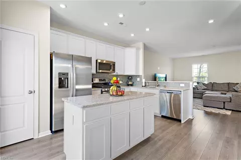 104 Runnel St, Hampton, VA 23666
