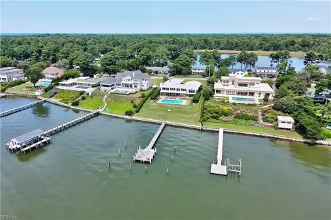 2145 Windward Shore Dr, Virginia Beach, VA 23451