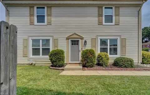 1652 Jameson Dr, Virginia Beach, VA 23464