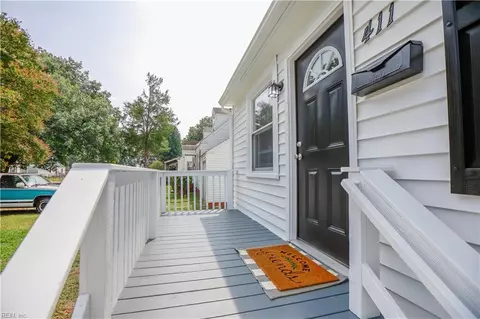 Exterior - 411 Shenandoah Rd, Hampton, VA 23661 photo 3 of 7