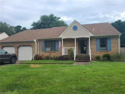712 Norcova Dr, Chesapeake, VA 23320