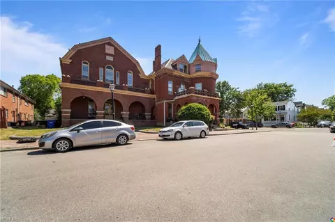 329 North St, Portsmouth, VA 23704