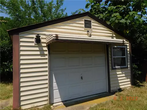 1020 E Leicester Ave, Norfolk, VA 23503 photo 24
