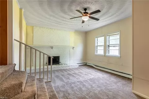 1082 Johnstons Rd, Norfolk, VA 23513 photo 13