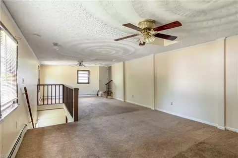 1082 Johnstons Rd, Norfolk, VA 23513 photo 18