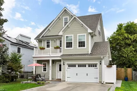 4526 Lake Dr, Virginia Beach, VA 23455
