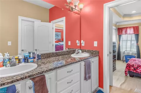 Bath - 4307 Oneford Pl, Chesapeake, VA 23321 photo 4 of 5