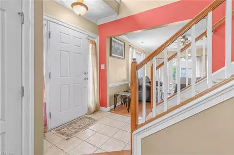 Entry Way - 4307 Oneford Pl, Chesapeake, VA 23321 photo 3 of 8