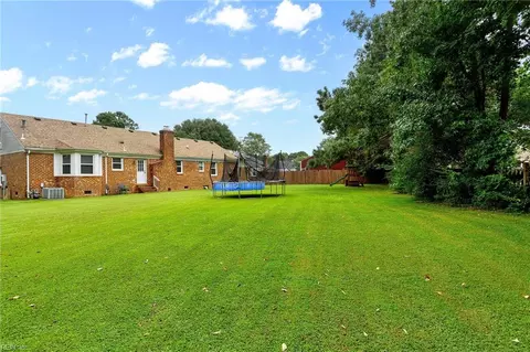 Exterior - 3405 Cloud Nine Ct, Chesapeake, VA 23323 photo 5 of 7