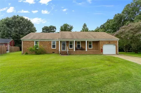 3405 Cloud Nine Ct, Chesapeake, VA 23323