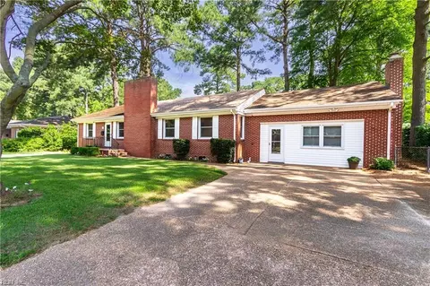 1460 Willow Wood Dr, Norfolk, VA 23509