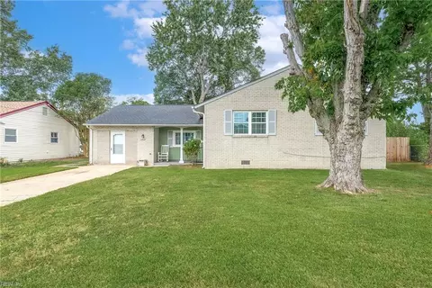 3302 Marlborough Ct, Hampton, VA 23666
