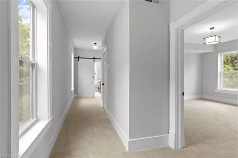 Entry Way - 241 W 36th St, Norfolk, VA 23504 photo 9 of 11