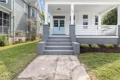 Exterior - 241 W 36th St, Norfolk, VA 23504 photo 4 of 9