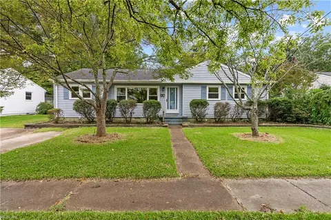 1409 Sunset Dr, Norfolk, VA 23503