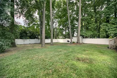 Exterior - 16 Alexander Dr, Hampton, VA 23664 photo 9 of 9