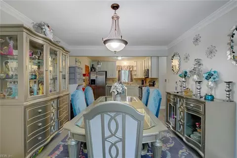 Dining - 16 Alexander Dr, Hampton, VA 23664 photo 2 of 3