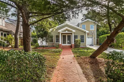 2224 Oak St, Virginia Beach, VA 23451