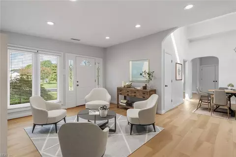 820 Seward Ln, Virginia Beach, VA 23451