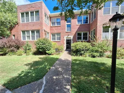 7716 N Shirland Ave #C-2, Norfolk, VA 23505