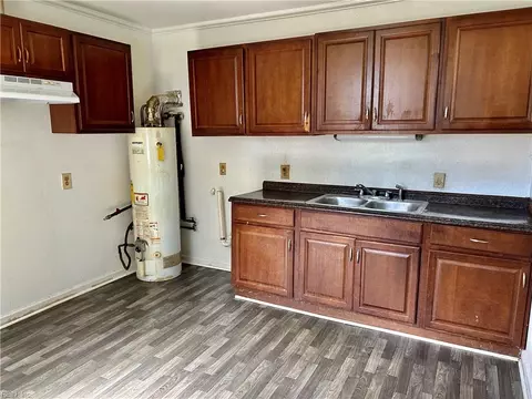 Kitchen - 2720 Rosalee Dr, Hampton, VA 23661 photo 1 of 2