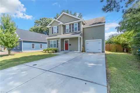 Exterior - 607 Amick Rd, Chesapeake, VA 23325 photo 4 of 9