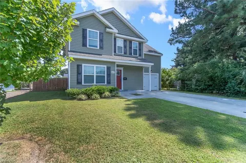 Exterior - 607 Amick Rd, Chesapeake, VA 23325 photo 2 of 9